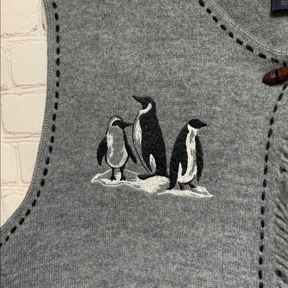 NEW Vtg Woolrich Gray Penguin Knit Vest with Wooden Toggle Size XL - Picture 4 of 9